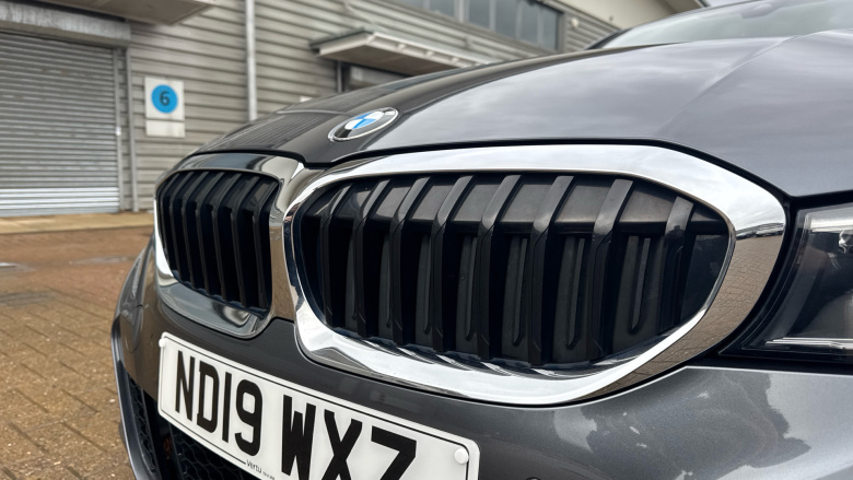 BMW 3 Series 320d M Sport 4dr Step Auto [Tech Pack] Diesel Saloon